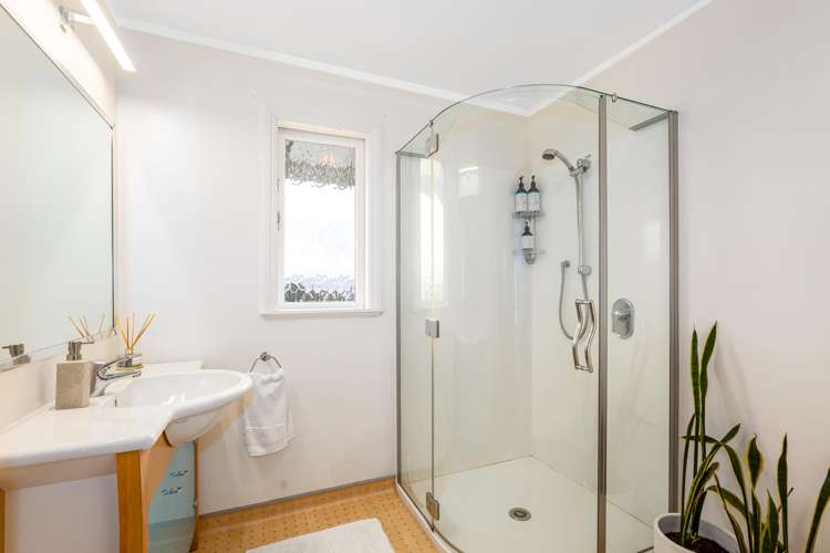 335 Muritai Road Eastbourne_21