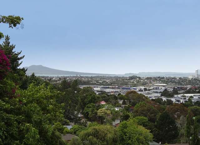 47 Sunset Road Totara Vale_3