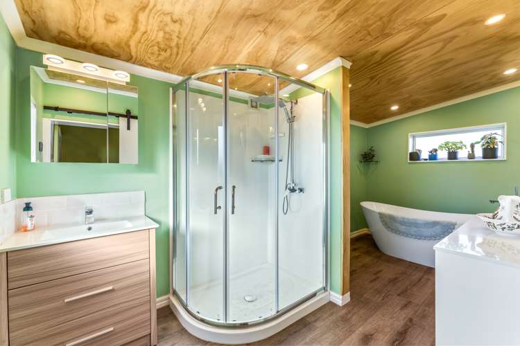 319 Union Street Milton_6