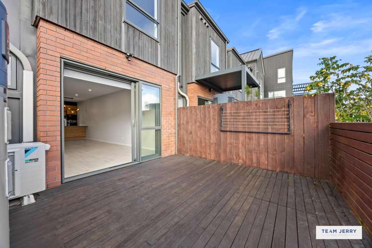 60 Wallace Road Hobsonville_16