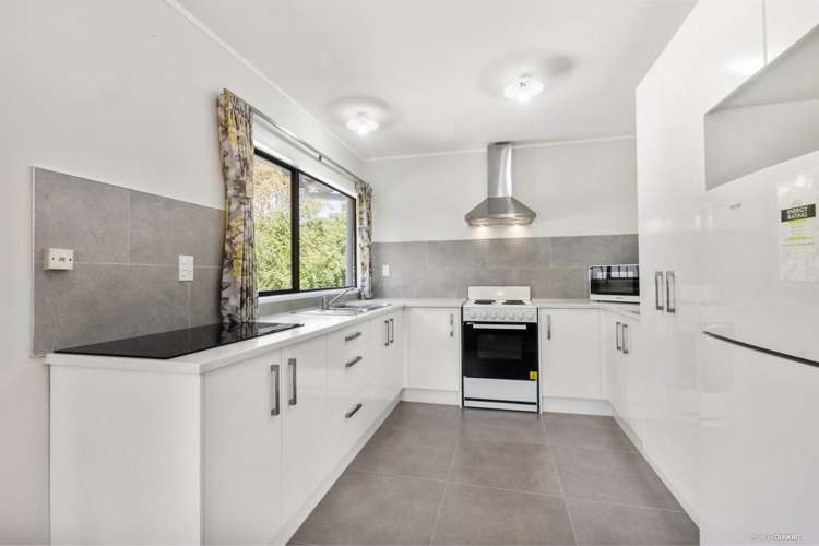 3/32 Willerton Avenue New Lynn_6