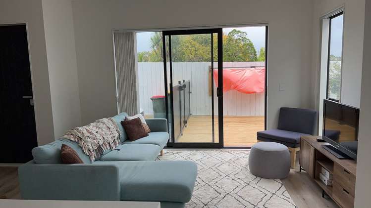 39D Connaught Street Blockhouse Bay_1