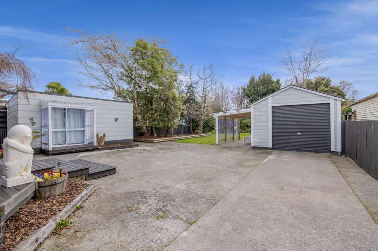 36 Cloten Road Stratford_16