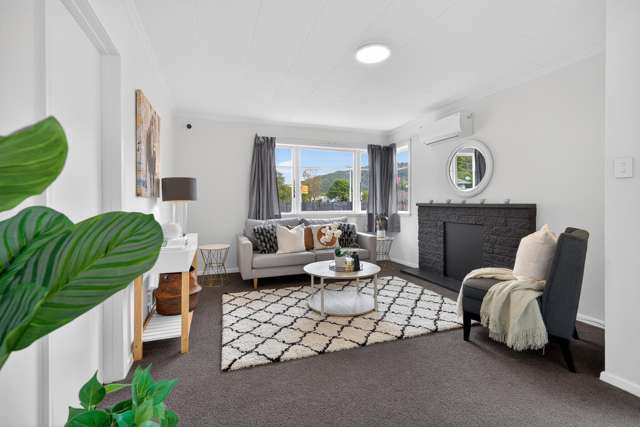 1 Hine Road Wainuiomata_2