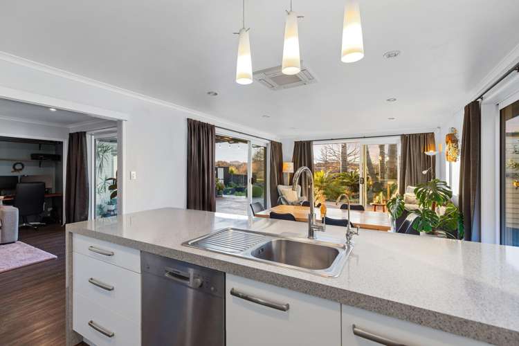 9 Bracken Mews Pyes Pa_8