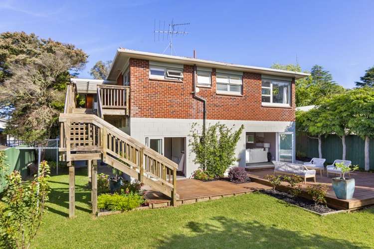 86 Roseberry Avenue Birkenhead_26