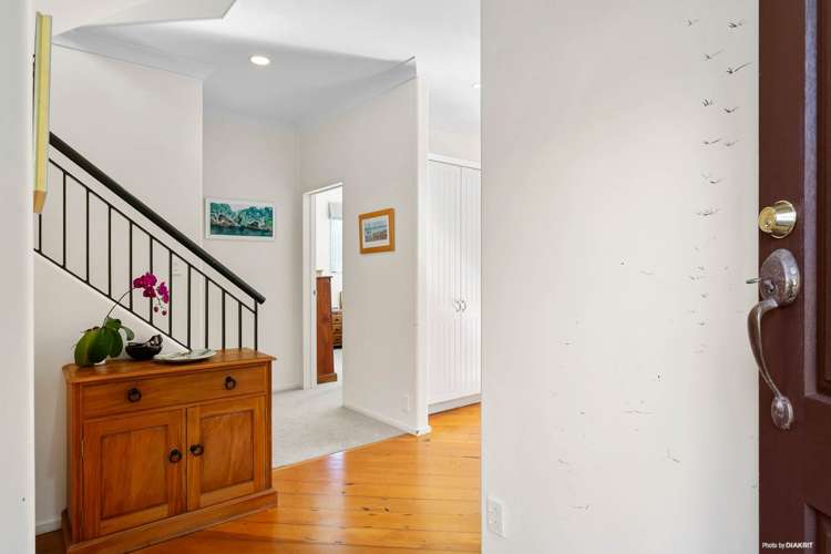 2/9 Bevyn Street Castor Bay_5