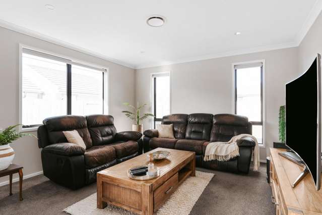 22 Trans Tasman Way Pyes Pa_2