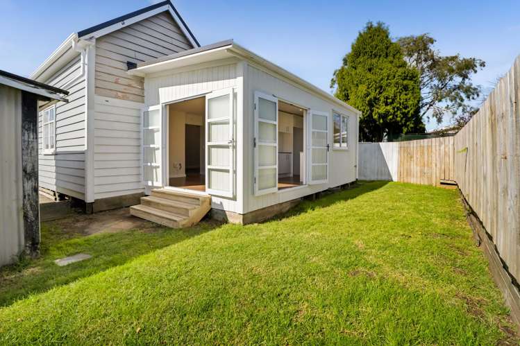 16 Maire Street Inglewood_17