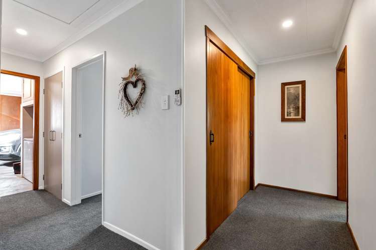 382 Brookes Road Cardiff_12