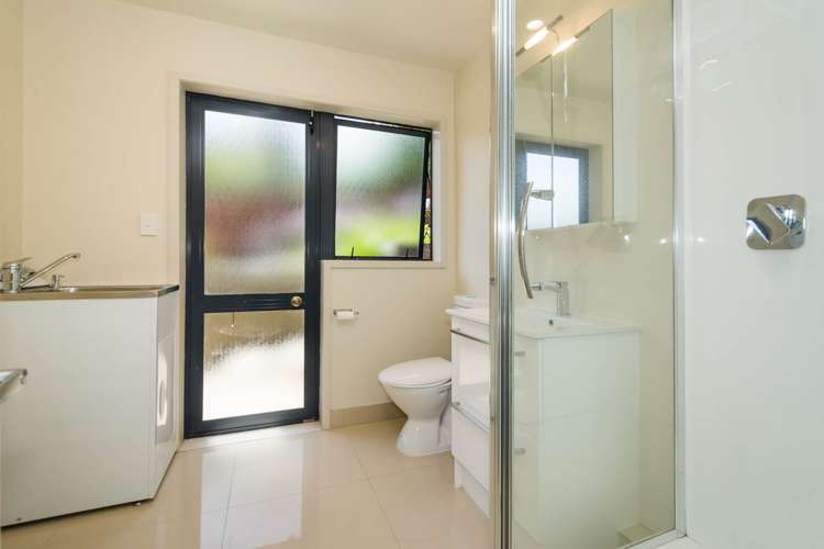 5 Mizen Court Torbay_13