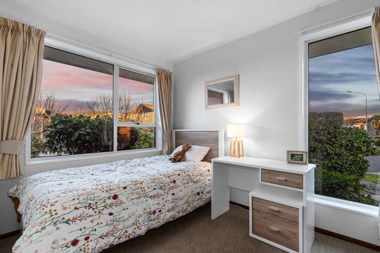 1/9 Larkhill Place Russley_8