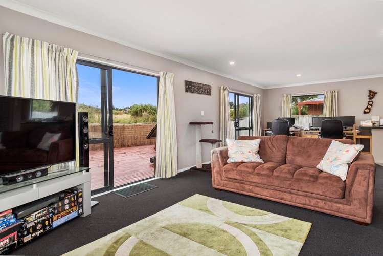 43 Lisa Place Brookfield_5