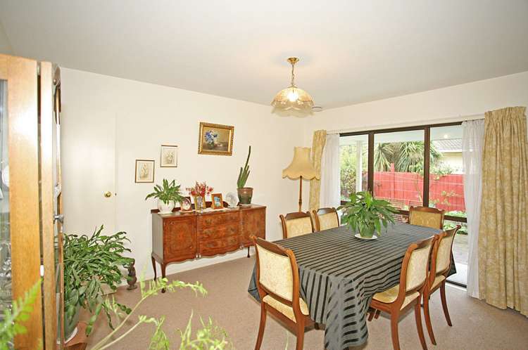 2 Millstream Drive Lincoln_10