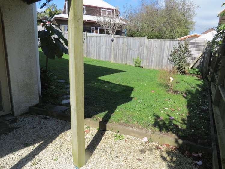 3/263 Lake Road Belmont_8