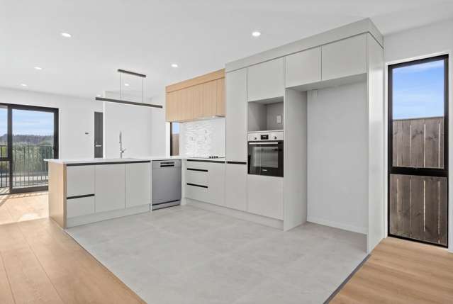 8 Harikoa Way Karaka_2