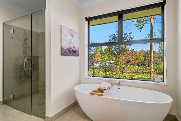 266 Delta Lake Heights Renwick_15