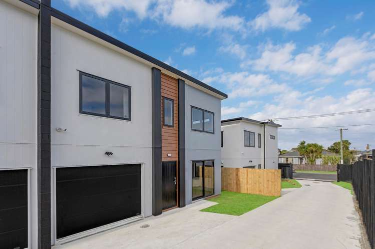 7B Surrey Street Manurewa_16