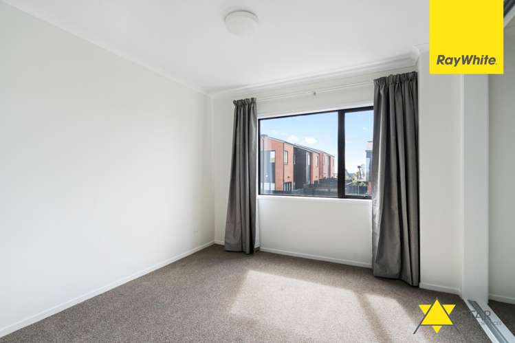 29 Oranga Drive Westgate_13