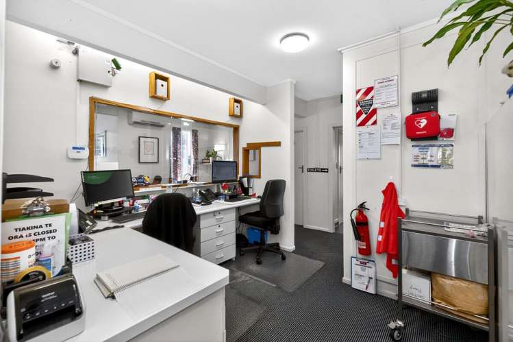 17 East Street Papakura_10