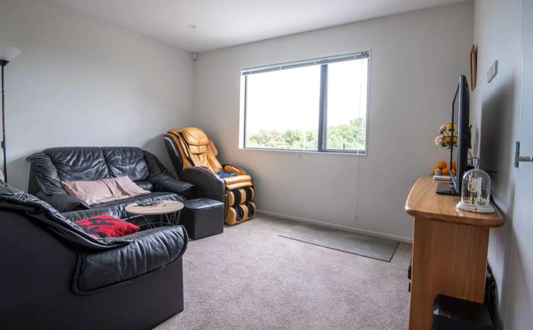 56 Whimbrel Road Flat Bush_22