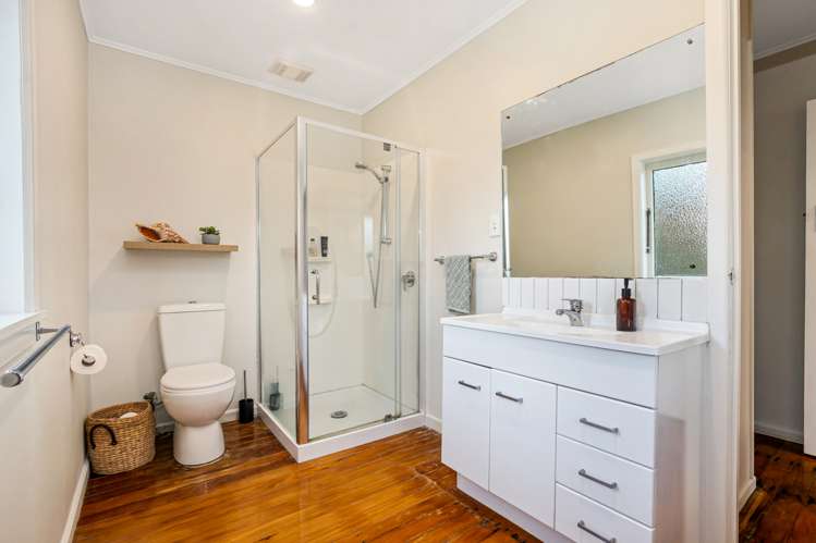 187a Edmonton Road Te Atatu South_8