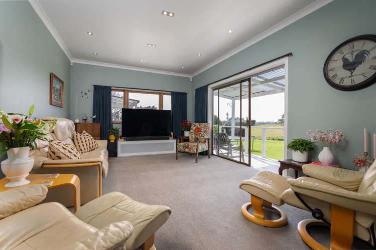 8 Meadow View Lane Pukete_5