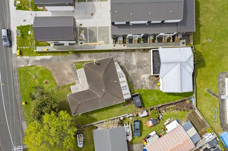 61 Gloria Avenue Te Atatu Peninsula_25