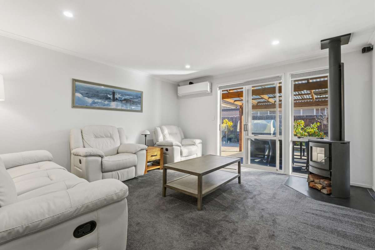 120 Doncaster Drive_4