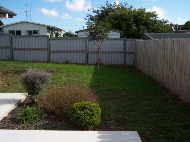 4 Logan Place Waiuku_3