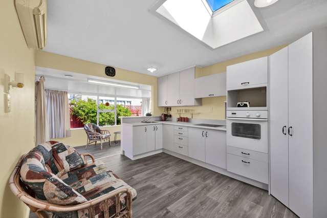 3/126 Stanmore Road Linwood_4