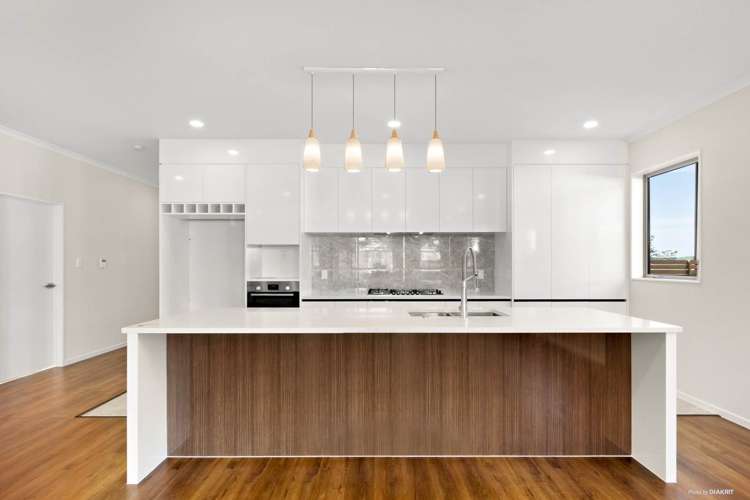 106 Twin Parks Rise Papakura_1