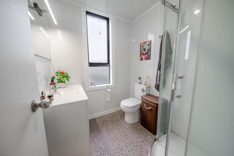 34 Theodore Street Bluff_10