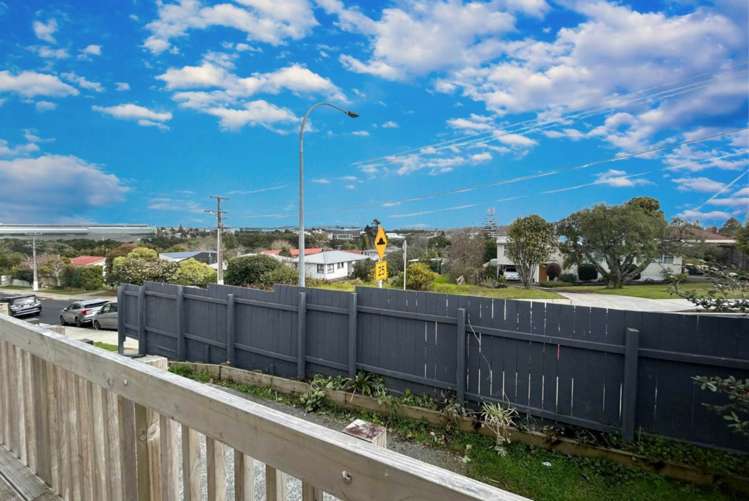 53A Sylvan Crescent Te Atatu South_14