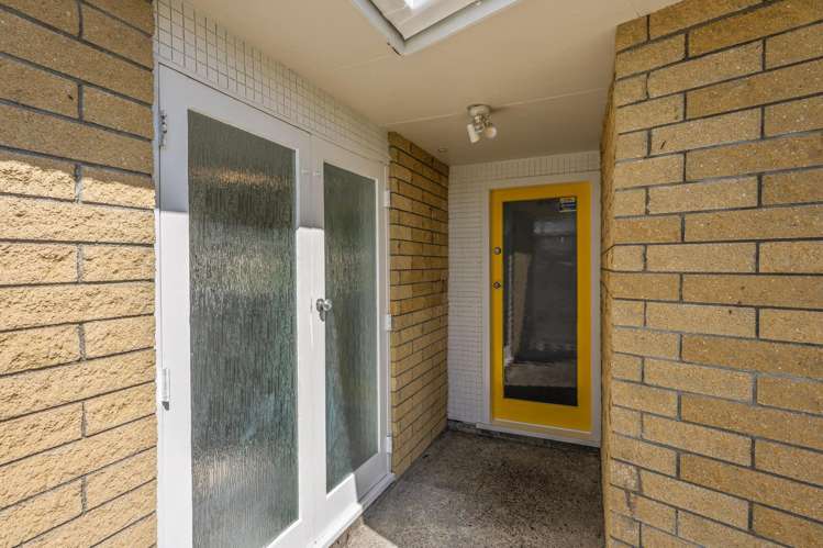 4 Colenso Place Otaki Beach_2