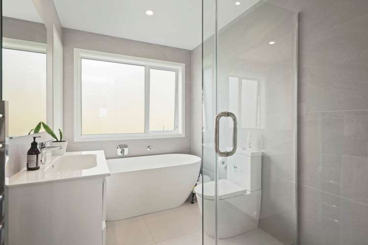 11 Weka Close Red Beach_14