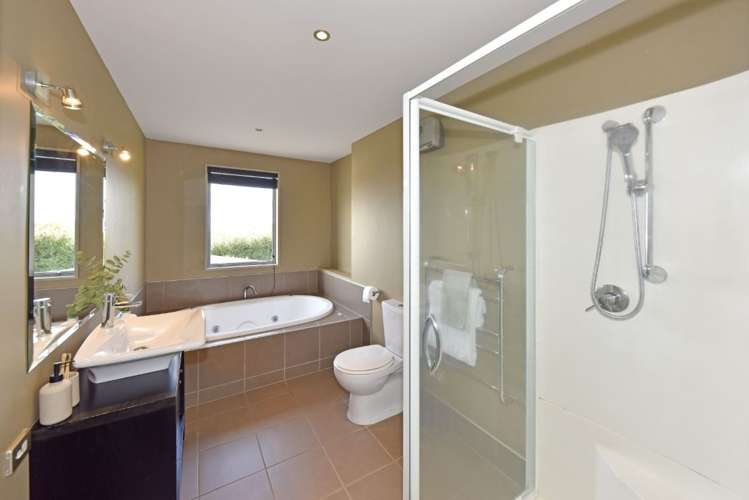 11 Stonewall Place Huntsbury_12