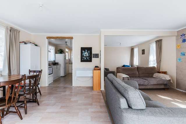 39 Hingaia Street Turangi_3