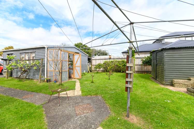 16 Pukeroa Place Papakura_21