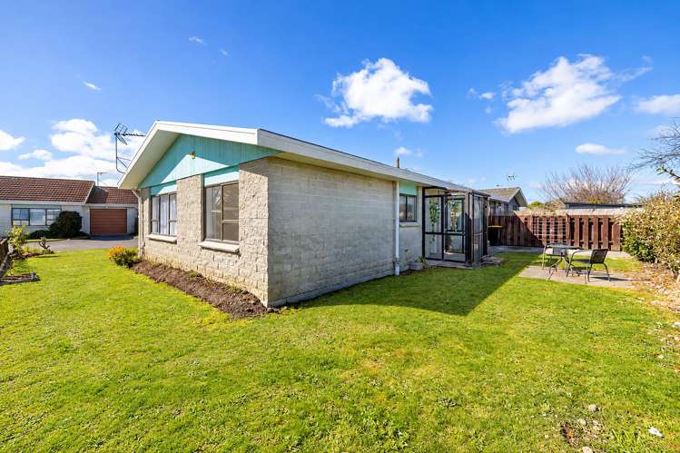 97F High Street Solway_10