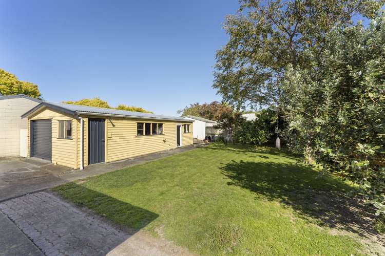 2 Oban Place Awapuni_17