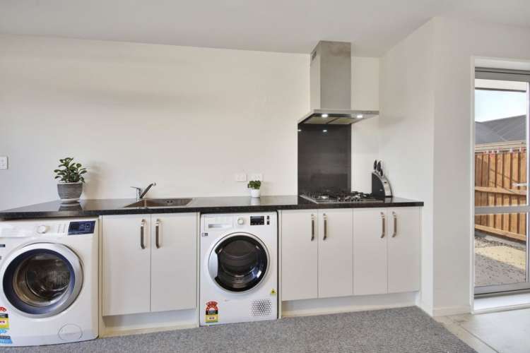 6 Fox Lane Rolleston_15