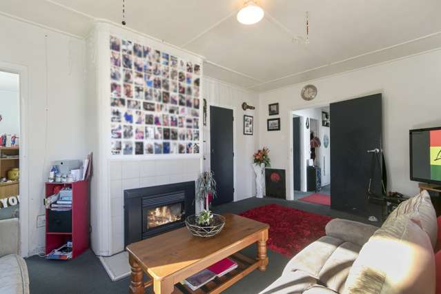 158 Reynolds Street Taita_2