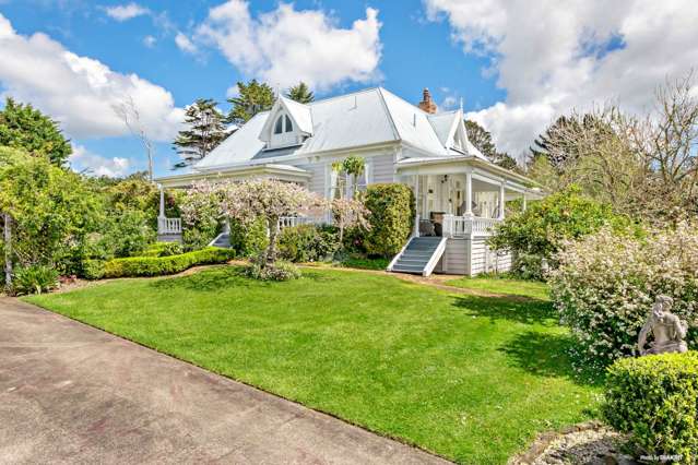 364 Waitakere Road Taupaki_1