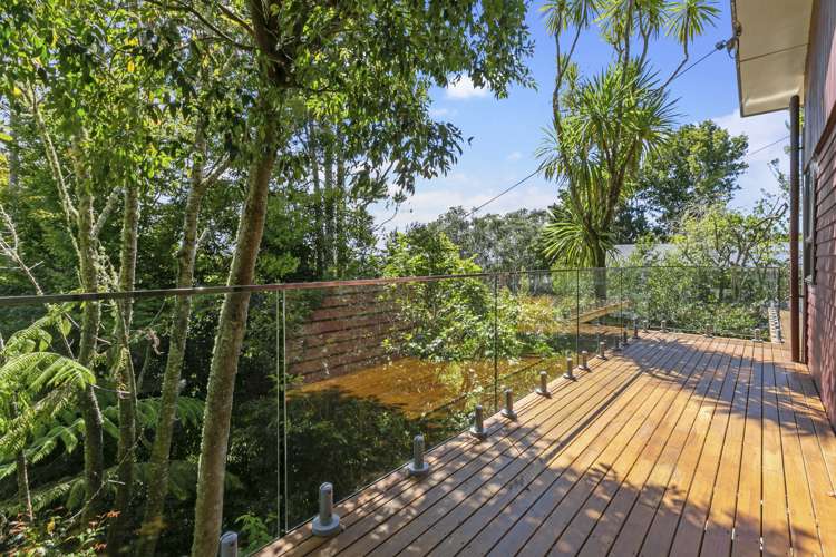 61 Woodfern Crescent Titirangi_20