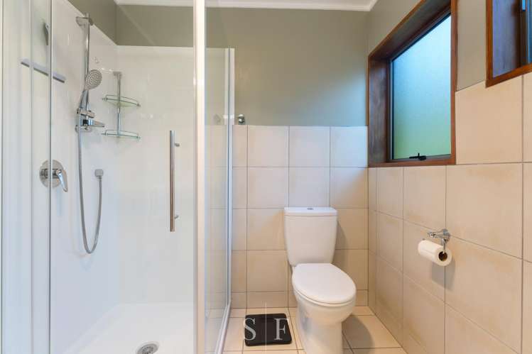 15 Fleetwood Grove Waikanae_16