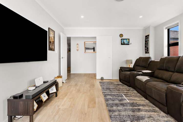 29 Lippiatt Crescent Pokeno_14