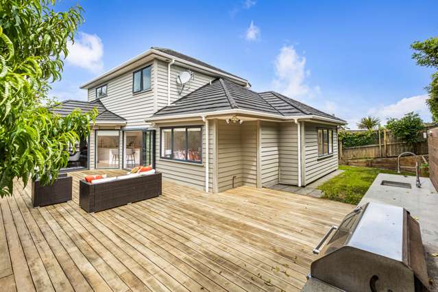 7 Landmark Drive Te Atatu Peninsula_1