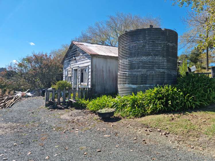 1938 Paparoa Valley Road Paparoa_31