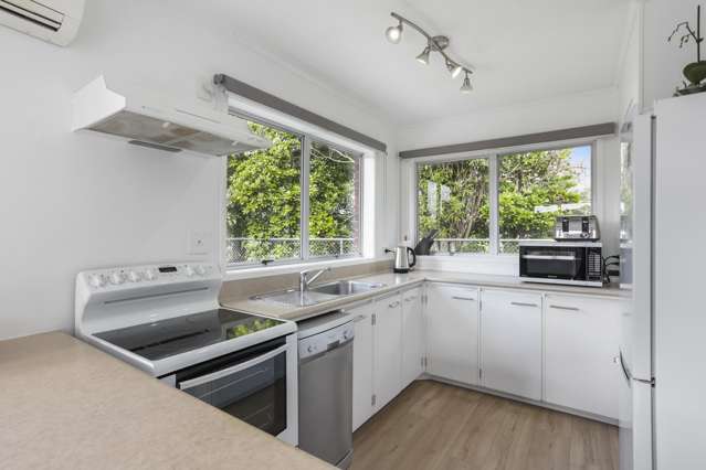 2/185 Swanson Road Henderson_4